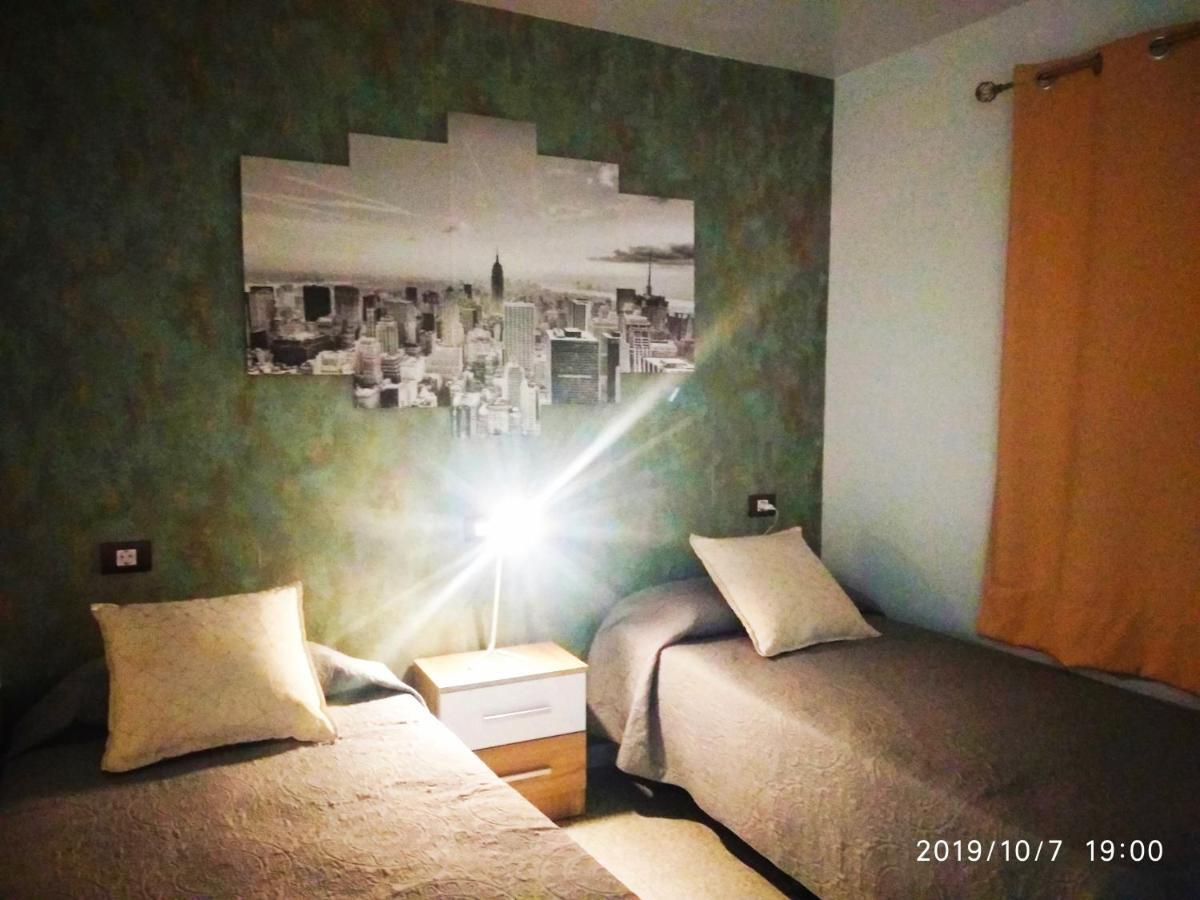 Calma Suites Maspalomas มาสปาโลมาส ภายนอก รูปภาพ